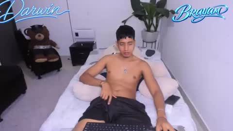 Snapshot of darwinandbrayan chatting on 02/11/26, 10:04 darwinandbrayan online show from 02/11/26, 10:04