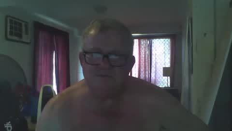 Snapshot of darwincock chatting on 12/31/24, 05:55 darwincock online show from 12/31/24, 05:55