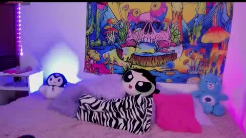 Snapshot of daryimiau chatting on 03/11/26, 04:18 daryimiau online show from 03/11/26, 04:18