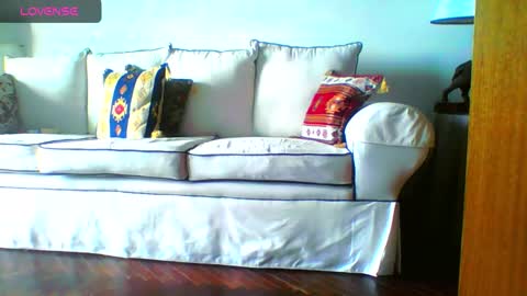 Snapshot of daryof chatting on 12/06/24, 01:00 Daryo Franco online show from 12/06/24, 01:00