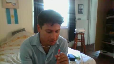 Snapshot of daryof chatting on 02/14/25, 03:05 Daryo Franco online show from 02/14/25, 03:05