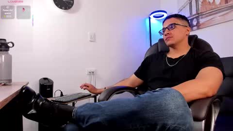 Dash online show from 11/25/25, 12:49