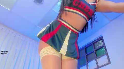 Snapshot of dashanovikov chatting on 07/28/26, 12:48 Dasha online show from 07/28/26, 12:48