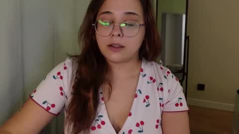 dashaprivet online show from 11/25/25, 10:26