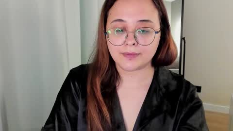 dashaprivet online show from 11/28/25, 09:56