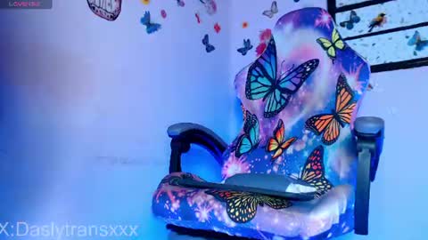 Dasly online show from 06/19/26, 01:32