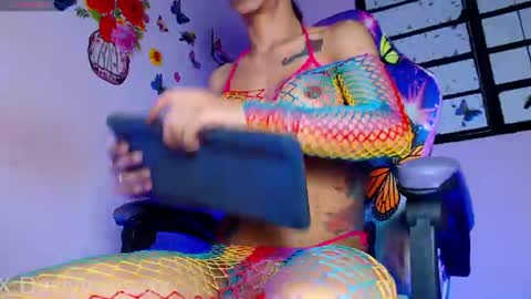 Dasly online show from 06/25/26, 02:11