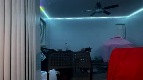 Snapshot of datb0igud chatting on 02/06/25, 08:39 LushLavish online show from 02/06/25, 08:39