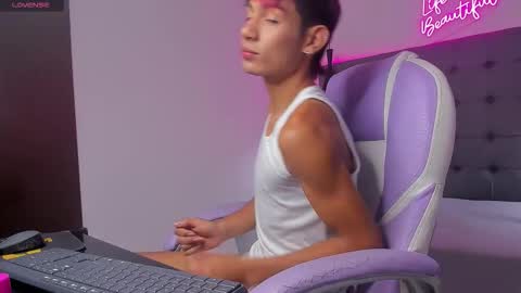 angel online show from 11/28/25, 12:41