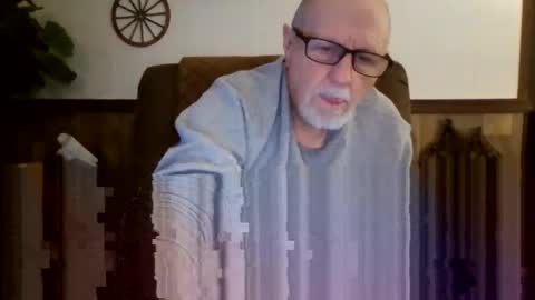 dave571960 online show from 10/12/25, 10:36