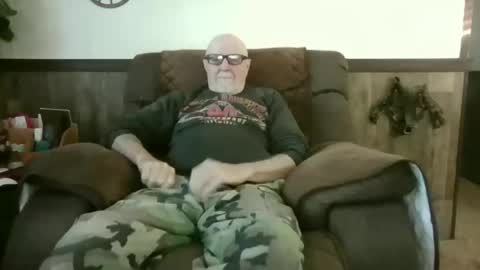dave571960 online show from 06/08/26, 09:53