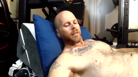Snapshot of dave8404 chatting on 07/21/26, 10:50 Dave online show from 07/21/26, 10:50