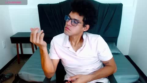 Snapshot of dave_20cm_ chatting on 01/18/25, 08:19 dave_20cm_ online show from 01/18/25, 08:19