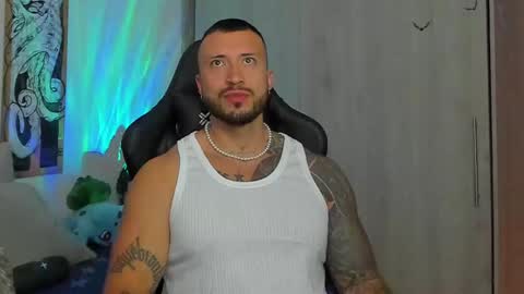 Snapshot of dave_max93 chatting on 03/10/25, 02:37 DAVE MAX online show from 03/10/25, 02:37