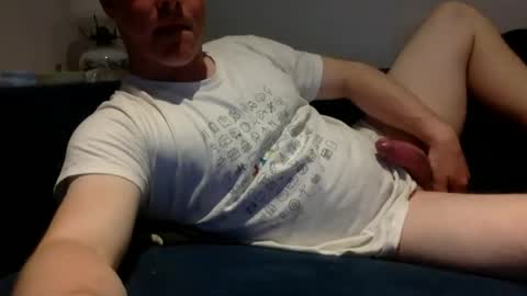 daveb709709709 online show from 06/24/26, 01:59
