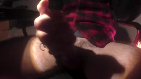 Snapshot of davedarksider96 chatting on 11/14/25, 10:25 davedarksider96 online show from 11/14/25, 10:25