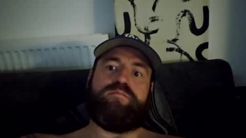 Snapshot of davehw1993 chatting on 07/11/26, 01:52 davehw1993 online show from 07/11/26, 01:52
