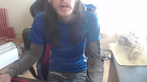 Snapshot of daver281197 chatting on 05/06/26, 12:32 dave online show from 05/06/26, 12:32