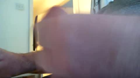 Snapshot of davesu12345 chatting on 12/10/24, 09:12 davesu12345 online show from 12/10/24, 09:12