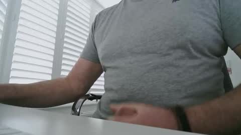 davesu12345 online show from 02/07/26, 12:20