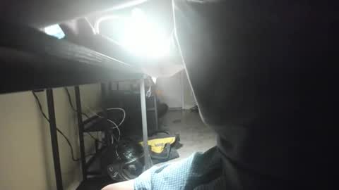 Snapshot of david089613 chatting on 11/24/25, 04:56 david089613 online show from 11/24/25, 04:56