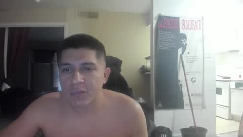 Snapshot of david089613 chatting on 12/14/25, 03:17 david089613 online show from 12/14/25, 03:17