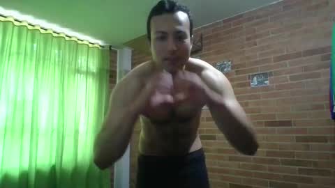 Snapshot of david131603 chatting on 04/05/26, 03:53 Davi10 online show from 04/05/26, 03:53