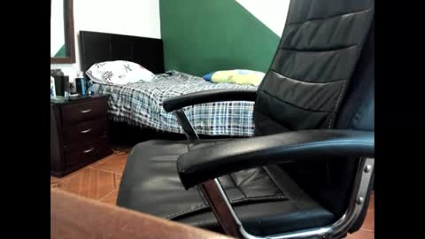 Snapshot of david_2789 chatting on 03/06/25, 10:47 David online show from 03/06/25, 10:47