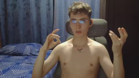 Snapshot of david_colombian chatting on 05/28/26, 01:25 ProgrammerBoy online show from 05/28/26, 01:25