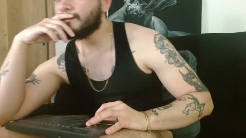 Snapshot of david_franco1 chatting on 10/20/25, 10:54 Twitter davidsanctum online show from 10/20/25, 10:54