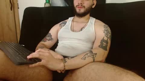 Snapshot of david_franco1 chatting on 11/21/25, 11:03 Twitter davidsanctum online show from 11/21/25, 11:03