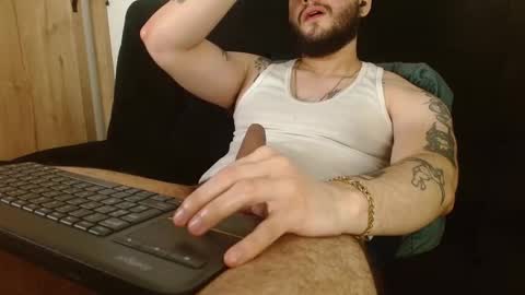 Snapshot of david_franco1 chatting on 12/01/25, 10:59 Twitter davidsanctum online show from 12/01/25, 10:59