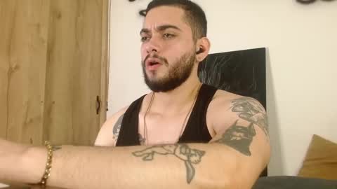 Snapshot of david_franco1 chatting on 03/05/26, 05:25 Twitter davidsanctum online show from 03/05/26, 05:25