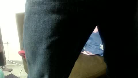 Snapshot of david_hot12 chatting on 01/06/25, 05:08 david online show from 01/06/25, 05:08