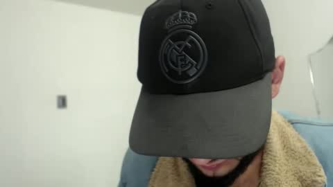 Snapshot of david_hot12 chatting on 03/19/26, 03:10 david online show from 03/19/26, 03:10