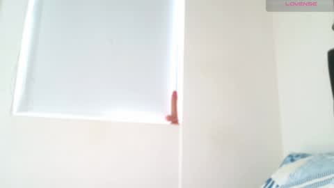 Snapshot of david_hot44 chatting on 06/10/26, 03:44 david_hot44 online show from 06/10/26, 03:44