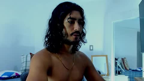 Hey im David that loves to explore and speak their fantasies. Very open talktative and nice. Feel free to chat with me online show from 11/05/25, 10:48