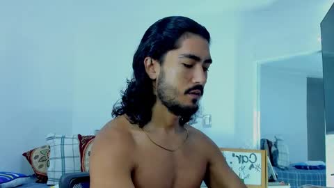 Hey im David that loves to explore and speak their fantasies. Very open talktative and nice. Feel free to chat with me online show from 11/13/25, 10:58