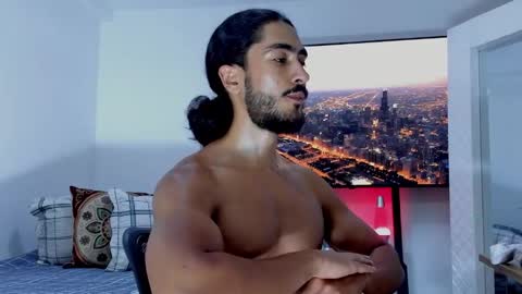 Hey im David that loves to explore and speak their fantasies. Very open talktative and nice. Feel free to chat with me online show from 02/10/26, 12:37