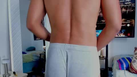 Hey im David that loves to explore and speak their fantasies. Very open talktative and nice. Feel free to chat with me online show from 04/26/26, 12:25