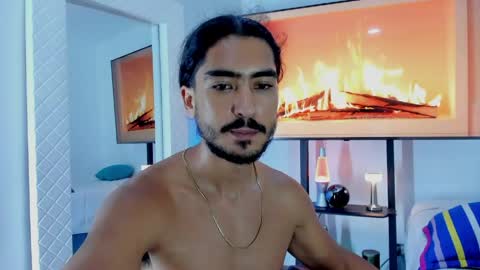 Snapshot of david_johnson372 chatting on 06/02/26, 12:56 Hey im David that loves to explore and speak their fantasies. Very open talktative and nice. Feel free to chat with me online show from 06/02/26, 12:56
