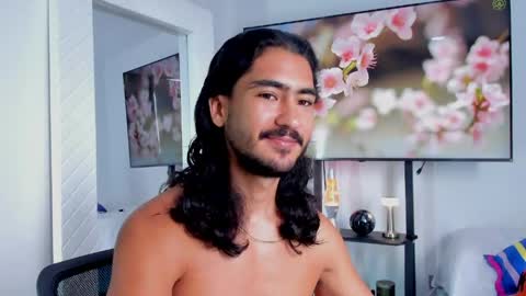 Snapshot of david_johnson372 chatting on 06/03/26, 01:14 Hey im David that loves to explore and speak their fantasies. Very open talktative and nice. Feel free to chat with me online show from 06/03/26, 01:14