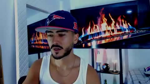 Hey im David that loves to explore and speak their fantasies. Very open talktative and nice. Feel free to chat with me online show from 08/03/26, 11:19