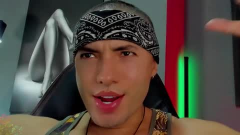 David Jons online show from 11/12/25, 12:11