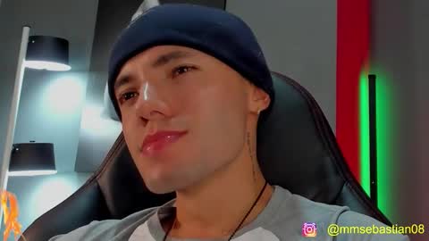 David Jons online show from 02/05/26, 01:10