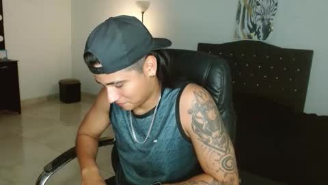 Snapshot of davidbless chatting on 09/11/25, 11:05 David Bless online show from 09/11/25, 11:05