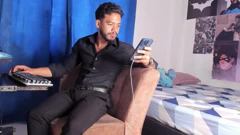 Snapshot of davide_daniels chatting on 02/13/26, 05:20 Davide online show from 02/13/26, 05:20