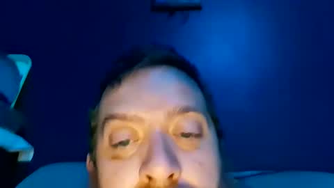 Snapshot of davidjosephknight81 chatting on 10/29/25, 09:05 davidjosephknight81 online show from 10/29/25, 09:05