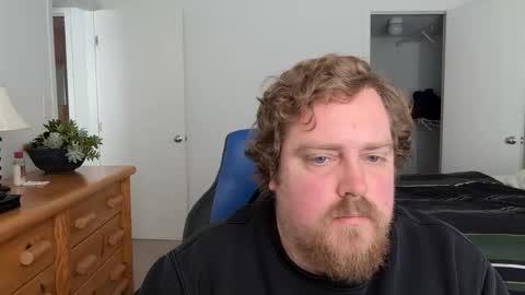 Snapshot of davidmdrake chatting on 03/08/26, 08:23 davidmdrake online show from 03/08/26, 08:23