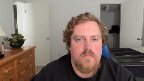 Snapshot of davidmdrake chatting on 03/16/26, 07:40 davidmdrake online show from 03/16/26, 07:40